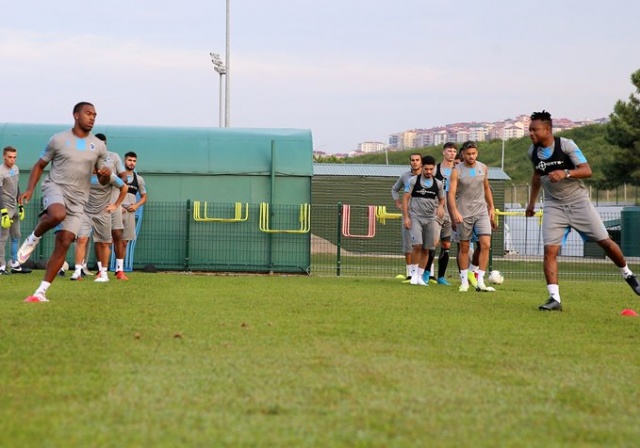 Trabzonspor Gençlerbirliği hazırlıklarına başladı 19