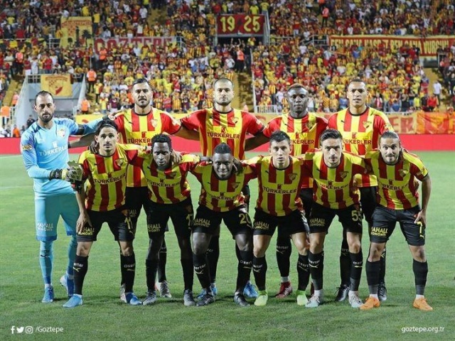 İşte Süper Lig'in en genç ve en yaşlı takımı! Trabzonspor kaçıncı sırada? Foto Galerii 16