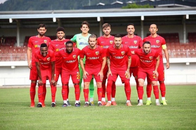 İşte Süper Lig'in en genç ve en yaşlı takımı! Trabzonspor kaçıncı sırada? Foto Galerii 18
