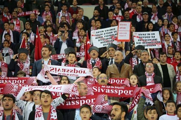 Sivasspor Trabzonspor maçında neler oldu? 16