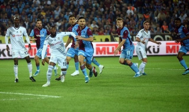 Erman Toroğlu'ndan Trabzonsporlu futbolcuya: Helal olsun 12