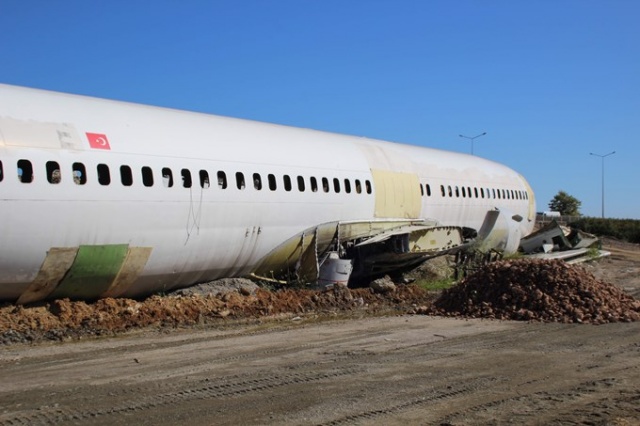 Trabzon'da pistten çıkan o uçak şimdi kaldırılmak isteniyor 8