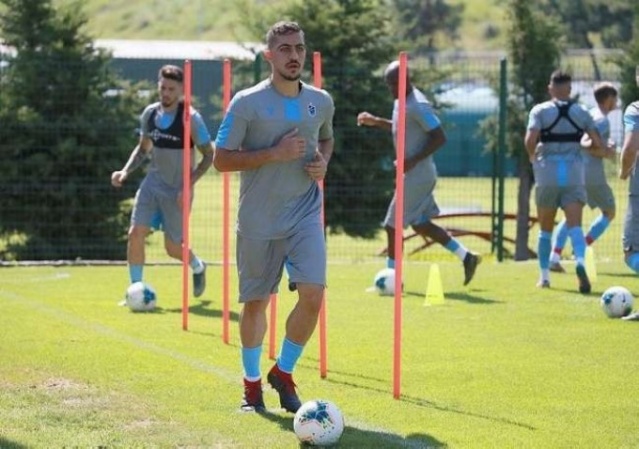 Trabzonspor Hosseini'ye zam yapıyor 4