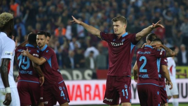 Trabzonspor hem atıyor hem yiyor 6