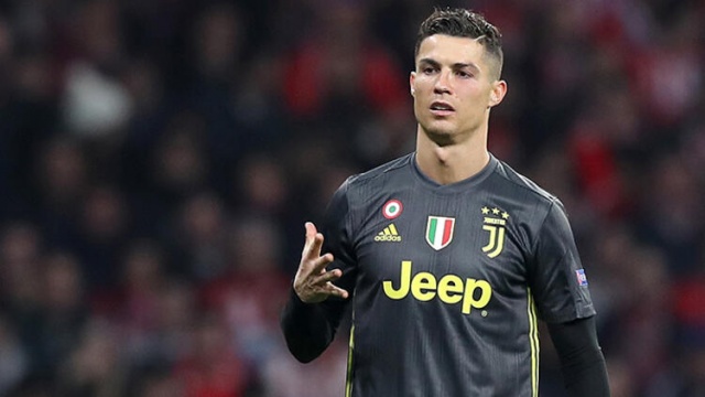 Ronaldo'nun İnstagram kazancı maaşından yüksek 7