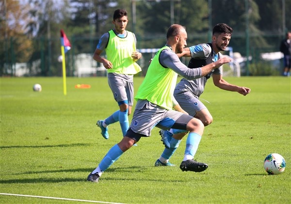 Trabzonspor Başakşehir maçı hazırlıklarına başladı 17
