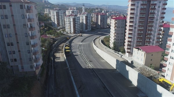 Türkiye'nin en maliyetli şehir içi yolu Trabzon'da 5