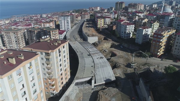 Türkiye'nin en maliyetli şehir içi yolu Trabzon'da 3