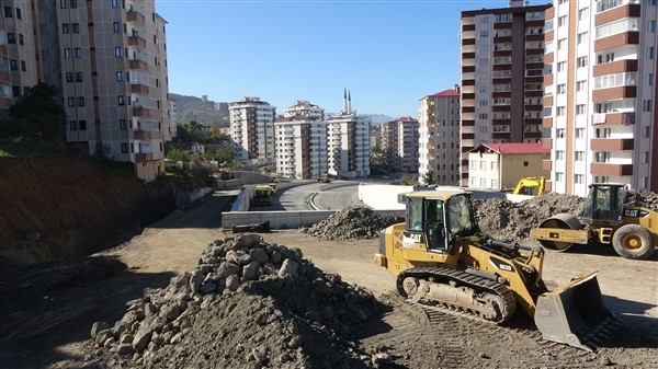 Türkiye'nin en maliyetli şehir içi yolu Trabzon'da 13