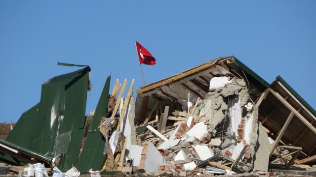 Trabzon'da yaylada yıkım gerginliği! Biber gazlı müdahale 40