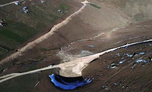 Yok olan 'Dipsiz Göl'e su verilmeye başlandı 15