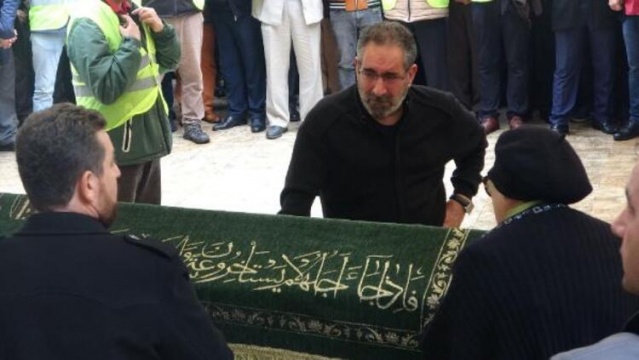'Sahte peygamber' İskender Erol Evrenosoğlu'nun cenazesine 3 bin kişi katıldı 2