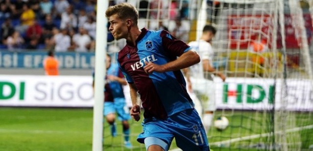 Trabzonspor'u Sörloth taşıyor 9