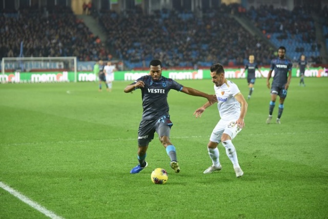 Trabzonspor sahasında Kayserispor ile karşılaştı. 28 Aralık 2018 33