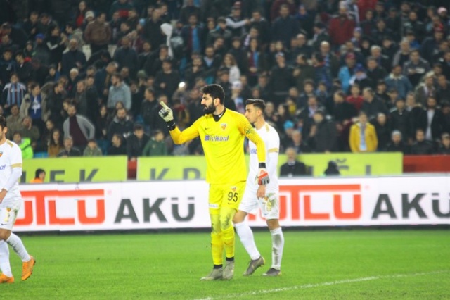 Trabzonspor sahasında Kayserispor ile karşılaştı. 28 Aralık 2018 94
