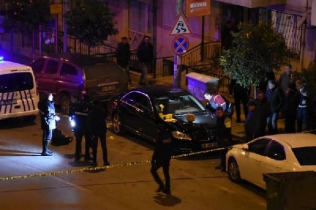 İzmir'de Kanlı pusu: 2 ölü 7