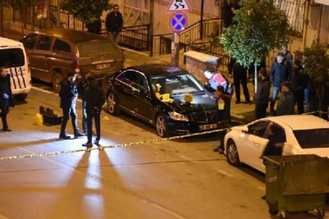 İzmir'de Kanlı pusu: 2 ölü 12