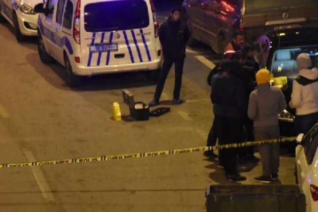 İzmir'de Kanlı pusu: 2 ölü 8