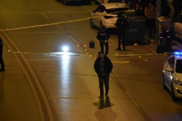 İzmir'de Kanlı pusu: 2 ölü 3