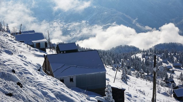 Trabzon yaylalarında kar manzaraları 3