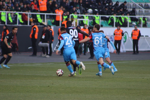 Denizlispor - Trabzonspor maçından kareler. 15 Eylül 2022 7