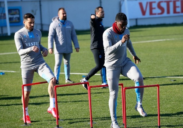 Trabzonspor Fenerbahçe hazırlıklarına başladı 25