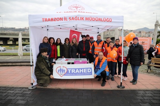 Trabzon’da kansere karşı pedal çevirdiler 11
