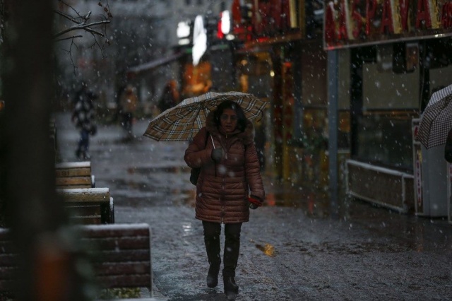 Ankaralılar güne kar yağışıyla uyandı! 4