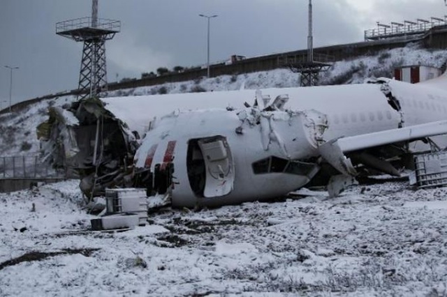 Kaza yapan uçakta imalat hatası mı var? 4