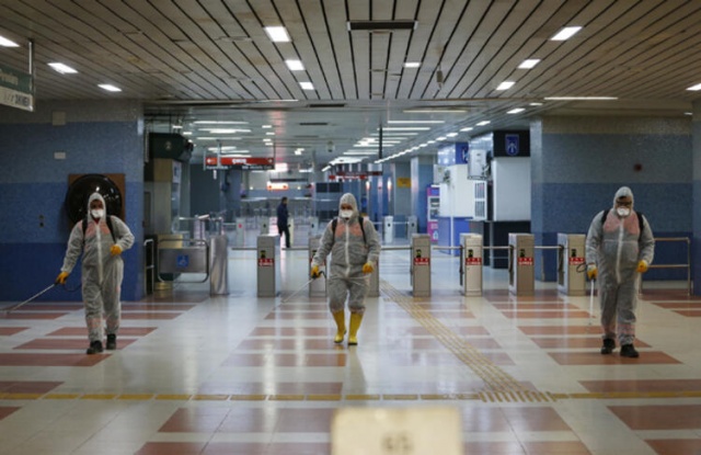Başkentte metro ve Ankaray istasyonlarında "virüs" temizliği 2