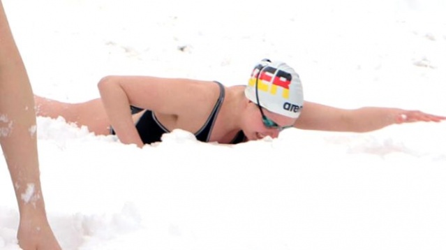 Alman yüzücüler, Palandöken'de karda kulaç atarak Avrupa Şampiyonası'na hazırlandı! 1