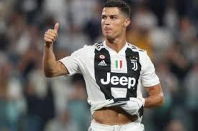 Cristiano Ronaldo'dan corona virüs kararı! İtalya'ya dönmüyor 6