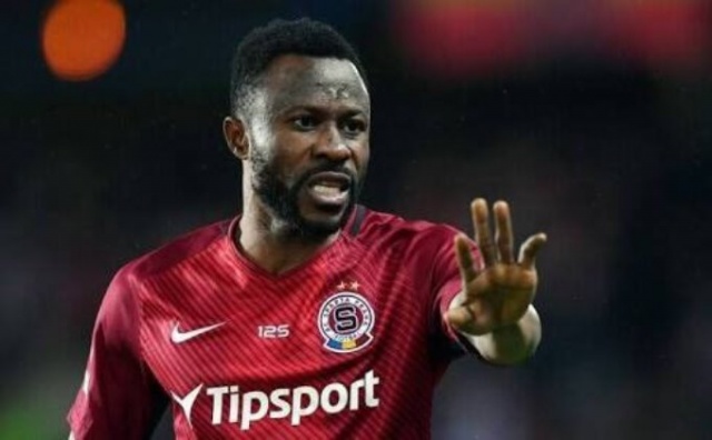 Trabzonsporlu taraftarlar Kanga'yı ablukaya aldı 5