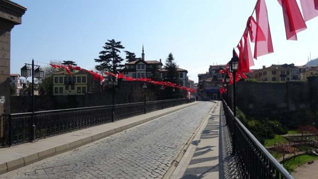 Trabzon sokağa çıkma yasağı ile sessizliğe büründü. 7