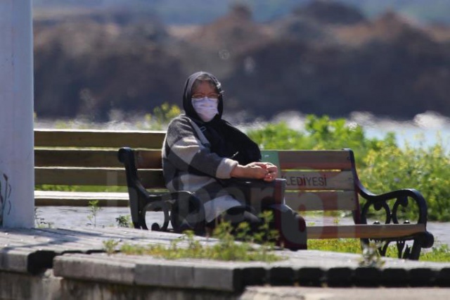 Trabzon'da 65 yaş üstü vatandaşlar nefes aldı 25