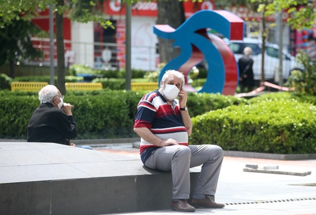 Trabzon'da 65 yaş üstü vatandaşlar nefes aldı 10