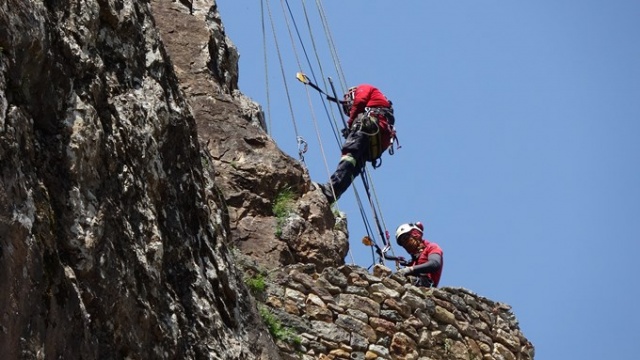 Sümela Manastırı'nda yamaçlar çelik ağlarla örülüyor 31