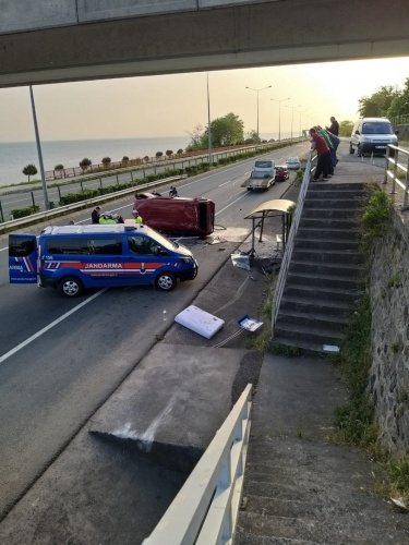 Trabzon'da kaza: 1 ölü 2 yaralı 4