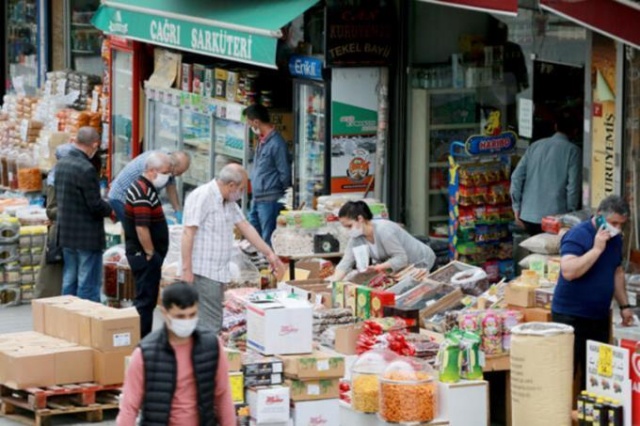 Bayram alışverişi yapacaklar dikkat! Yarın saat 17:00 son 15