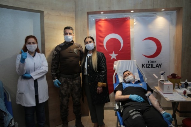 Trabzon Emniyeti'nden kan bağışı 9