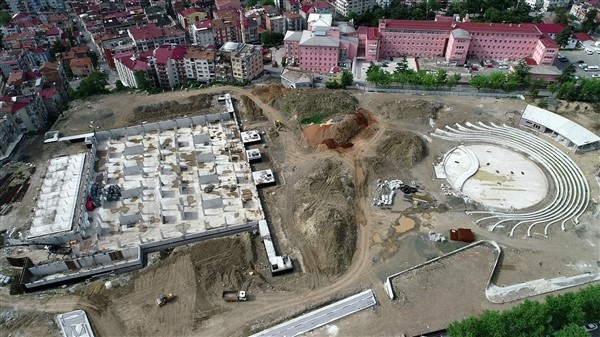 Trabzon'da Millet Bahçesi'nin açılış tarihi belli oldu 9
