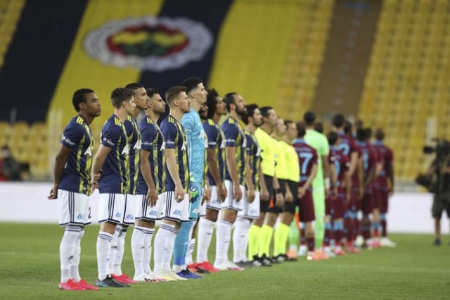 Fenerbahçe-Trabzonspor maçında neler oldu? 33