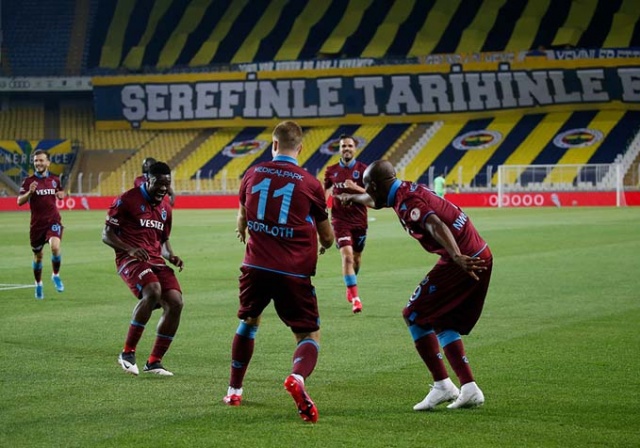 Fenerbahçe-Trabzonspor maçında neler oldu? 43