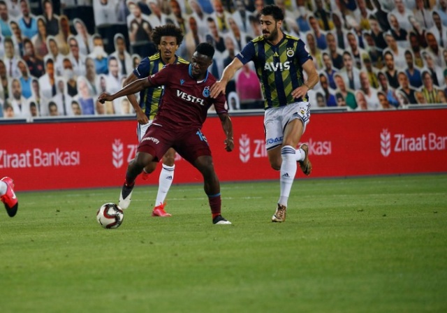 Erman Özgür Trabzonspor'un şifresini verdi: Tansiyon yükseltmeden oynuyorlar. Foto Haber. 5