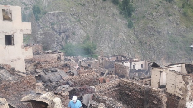 Dokumacılar köyünde çıkan yangının ardından yaralar sarılmaya çalışılıyor 7