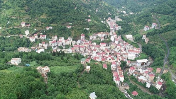 Trabzon'da koronavirüs tespit edilen 7 kişi bu camide namaz kılmış 2