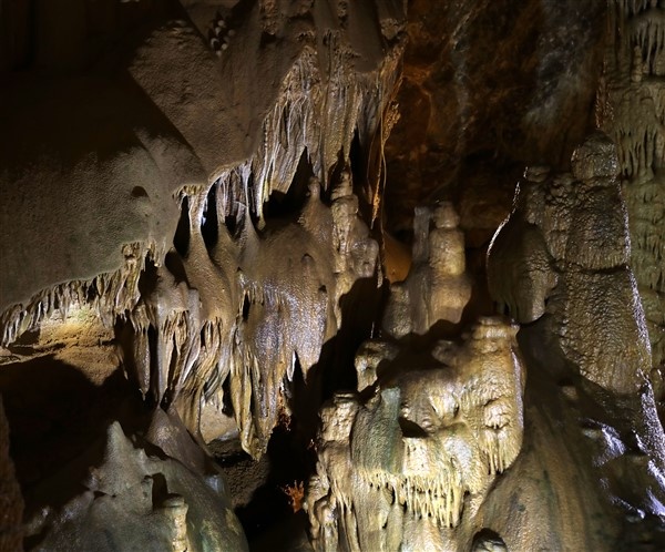 Karaca Mağarası ziyaretçi akınına uğruyor 8