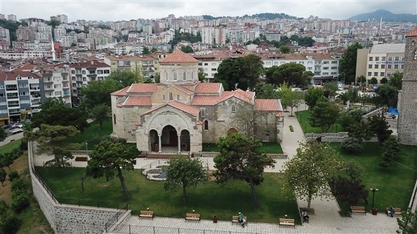 Trabzon'da Ayasofya ziyarete ve ibadete açılıyor 2