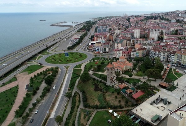 Trabzon Ayasofya Camii'ne ziyaretçi akını 9