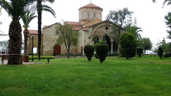 Trabzon Ayasofya Camii'ne ziyaretçi akını 15